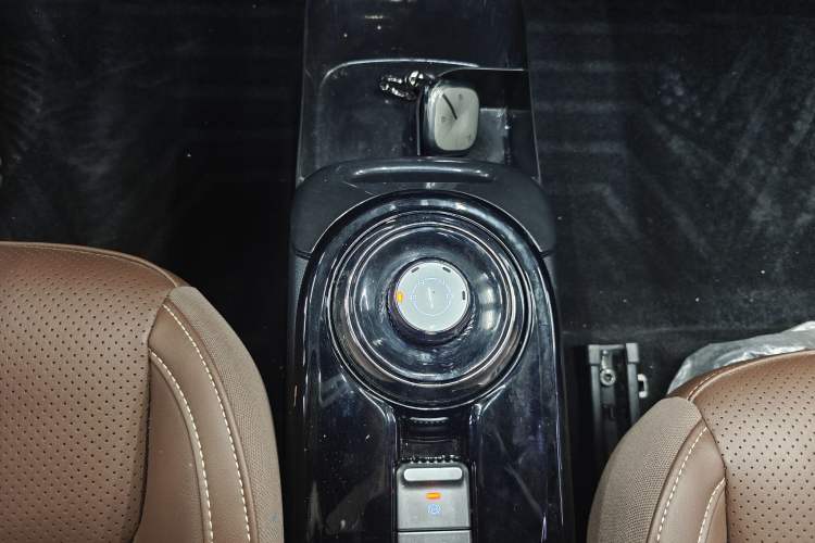 Used Wuling Bingo 2023 333 km Lingxi Connected+ Version
