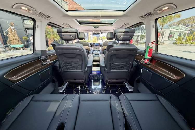 Used Mercedes-Benz V-Class 2021 V 260 L Long-wheelbase Luxury Edition
