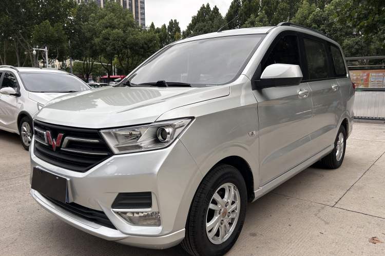 Used Wuling Hongguang 2018 1.5L S Comfort Model L2B
