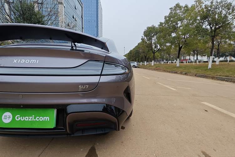 Used  SU7 2024 Rear-Drive Ultra-Long Range Advanced Pro-Level Intelligent Driving Version
