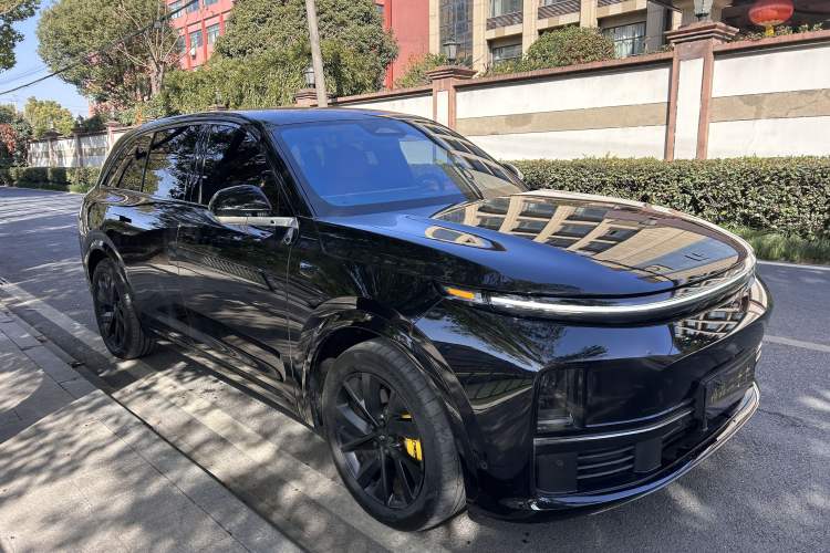 Used Li Auto L7 2023 Pro Model
