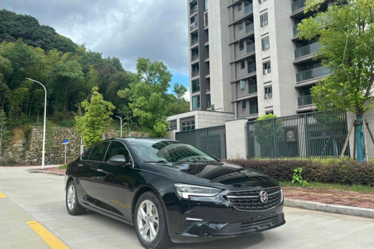 Used Buick Regal 2020 552T Luxury Version
