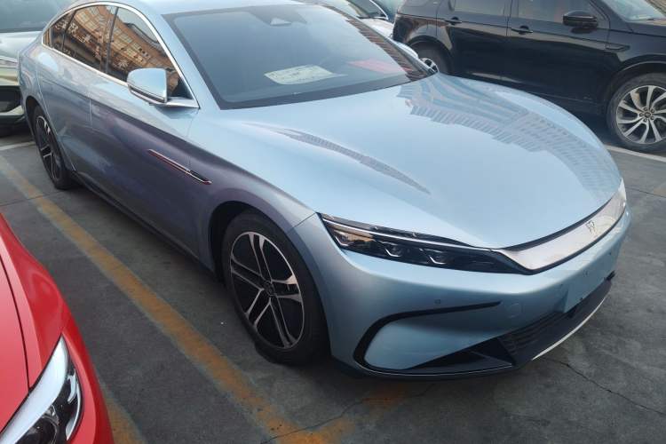 Used BYD Han 2023 EV Champion Edition 605KM Front-Drive Premium Model
