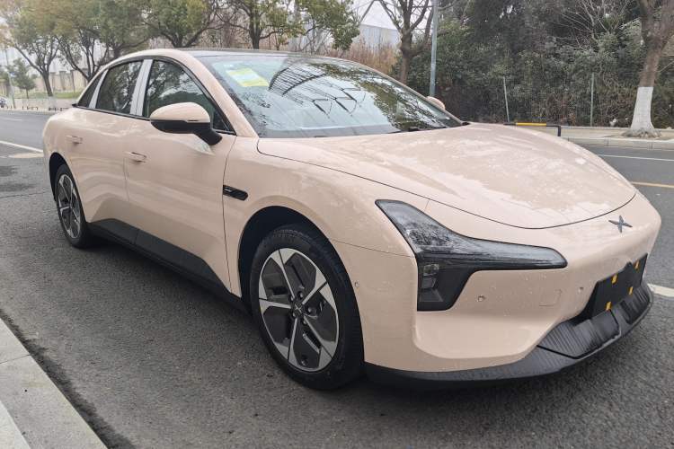 Used XPeng MONA M03 2025 620 Ultra-Long Range Plus
