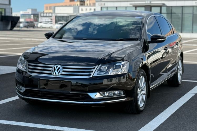 Used Volkswagen Magotan 2015 Facelift 1.8TSI Luxury Model
