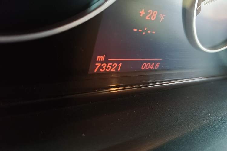 Used BMW 5 Series 2014 525Li Leading Model
