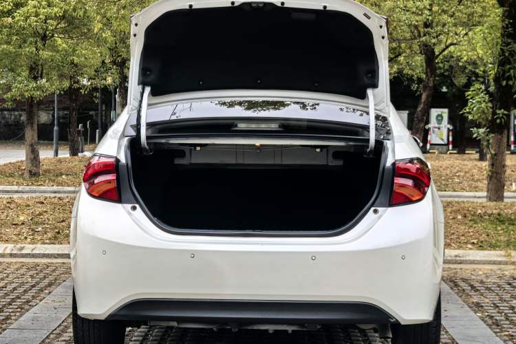 Used Toyota Levin 2017 Revised 185T CVT Elite Edition China V Standard