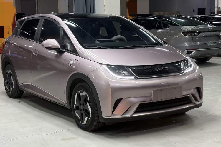 Used BYD Dolphin 2021 405 km Fashion Edition