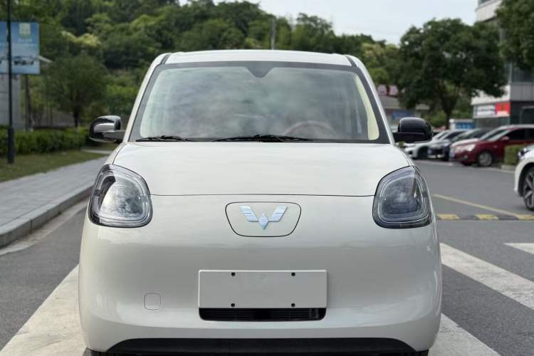 Used Wuling Hongguang MINIEV 2025 Four-Door Version Advanced Edition
