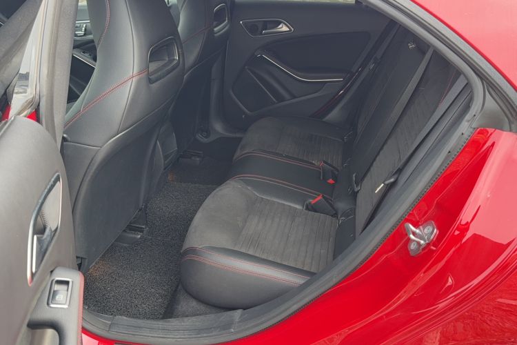 Used Mercedes-Benz CLA 2018 CLA 220 4MATIC
