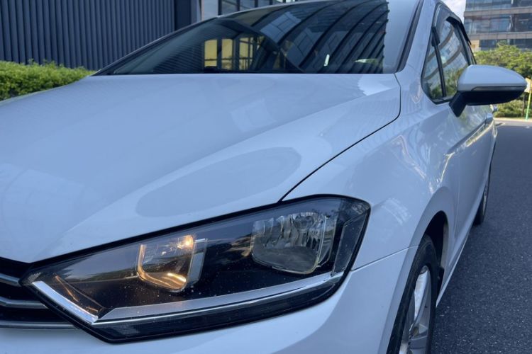 Used Volkswagen Golf Sportsvan 2016 1.6L Automatic Comfort Model
