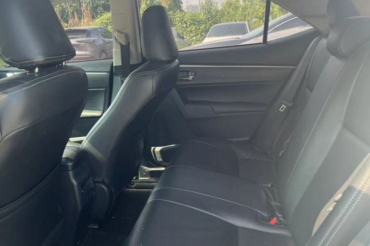 Used Toyota Corolla 2017 1.6L CVT GL
