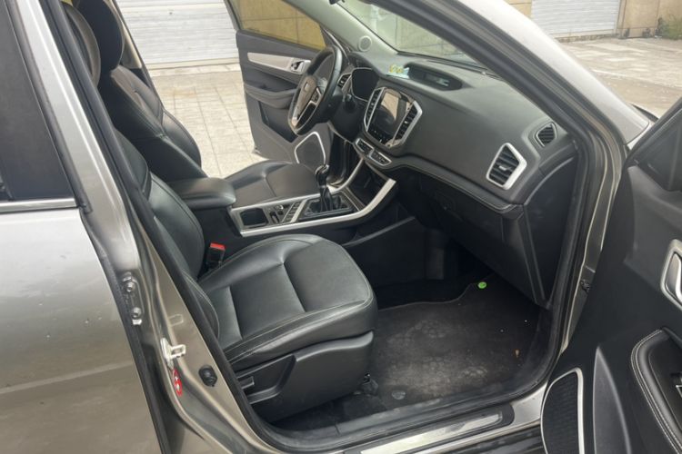 Used Geely Auto Vision X6 2018 1.8L Manual 4G Connect Luxury Edition