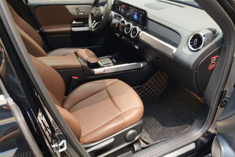 Used Mercedes-Benz GLB 2023 GLB 200 Fashion Model
