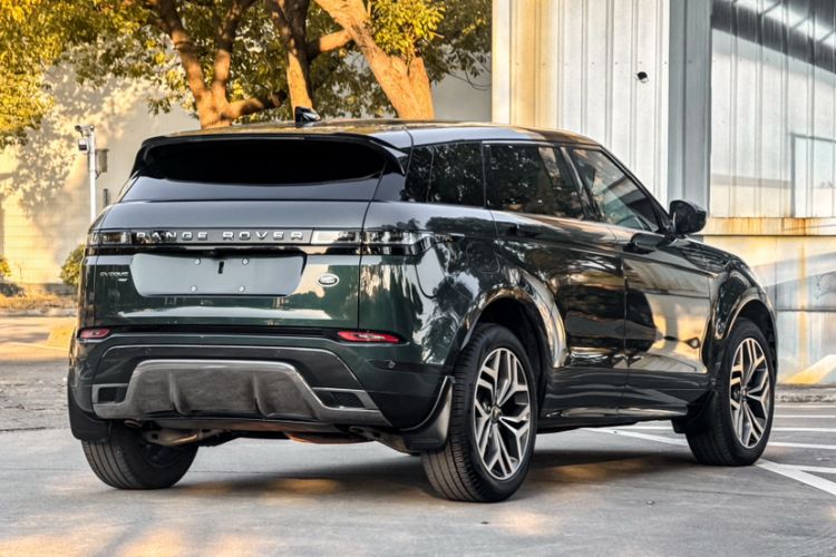 Used Land Rover Range Rover Evoque 2021 Range Rover Velar L 249PS R-Dynamic First Edition