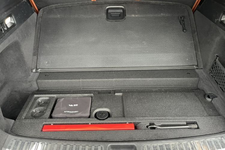 Used Li Auto L7 2023 Pro Model
