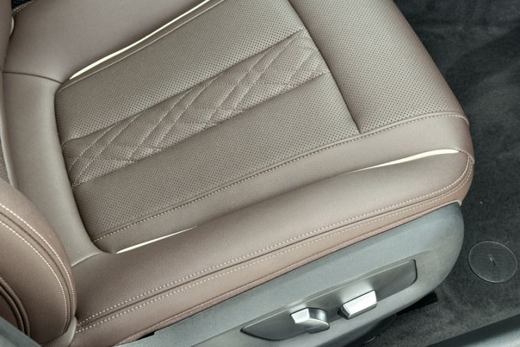 Used BMW 5 Series 2023 530Li Leading Model M Sport Package
