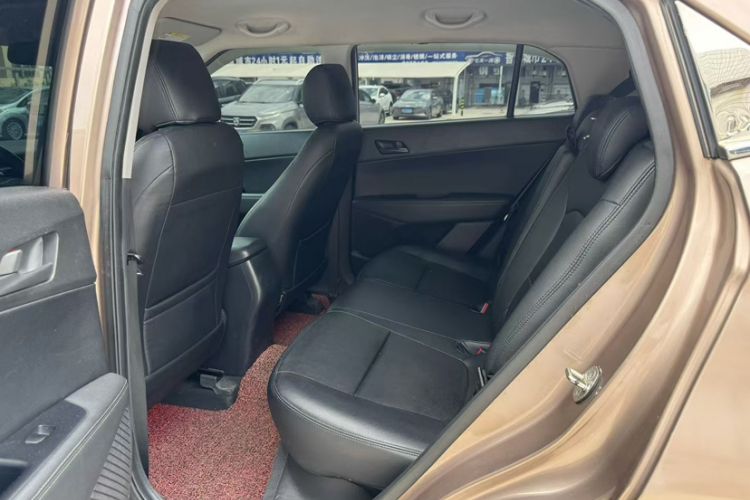 Used Hyundai ix25 2015 1.6L Manual Two-Wheel Drive Fashionable GS Model
