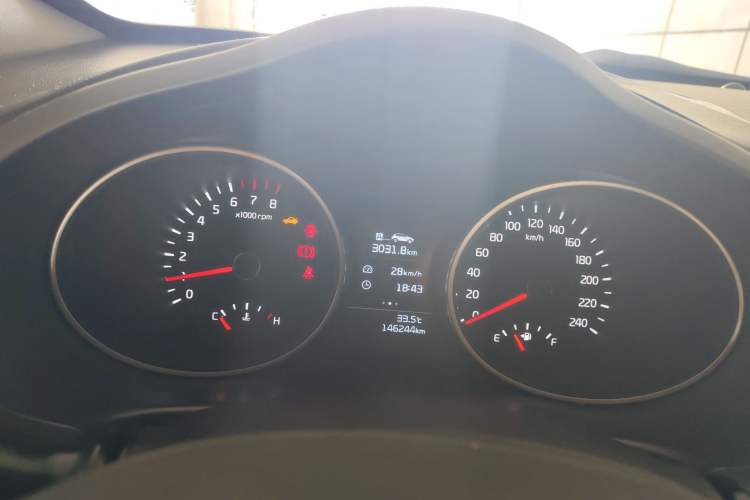 Used Kia Sportage R 2015 2.0L Manual Two-Wheel Drive GLS Trim
