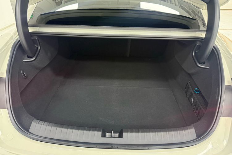 Used  SU7 2024 Four-Wheel Drive Ultra-Long Range Advanced Intelligent Driving Max Edition
