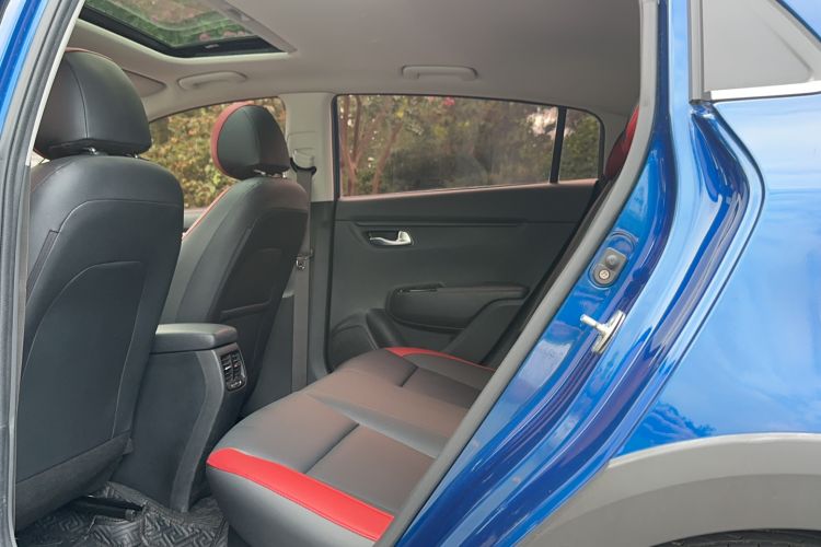 Used Kia KX Cross 2018 1.6L Automatic Dynamic Sunroof Version
