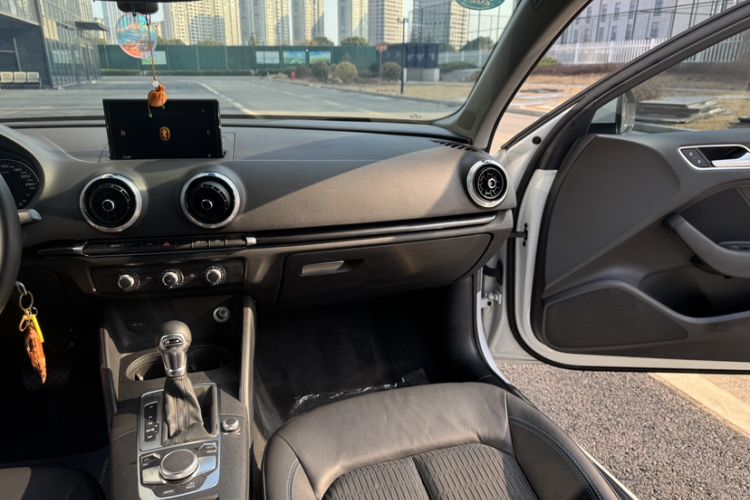 Used Audi A3 2018 30th Anniversary Edition Limousine 35 TFSI Fashion Model