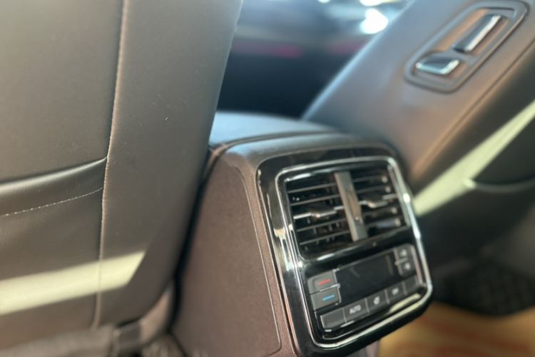 Used Volkswagen Passat 2020 Revised Version 330TSI Luxury Edition China VI Standard
