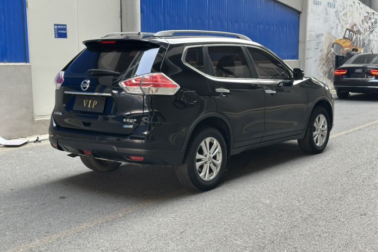 Used Nissan X-Trail 2015 2.0L CVT Comfort MAX Edition 2WD