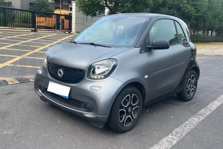 Used smart fortwo 2019 0.9T 66kW Hardtop Wind Power Edition China VI