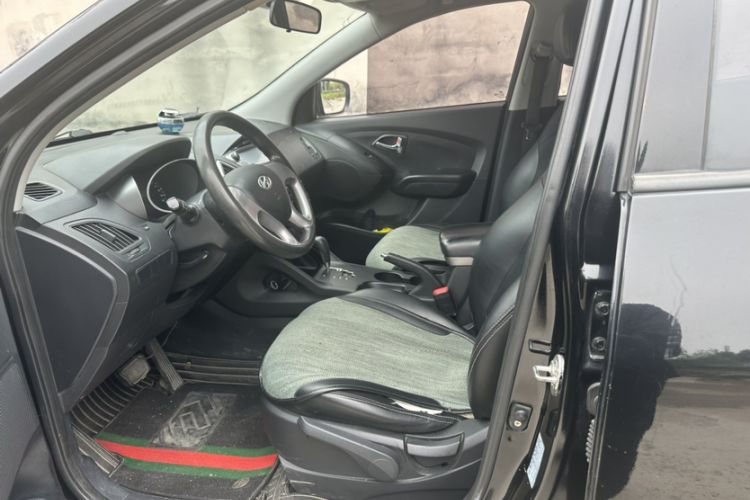 Used Hyundai ix35 2015 2.0L Automatic 2WD Comfort Edition China IV Standard
