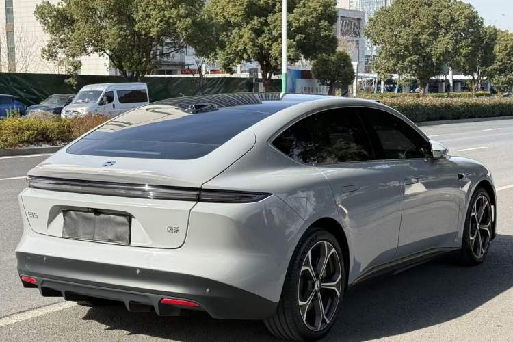 Used Nio ET5 2024 75 kWh
