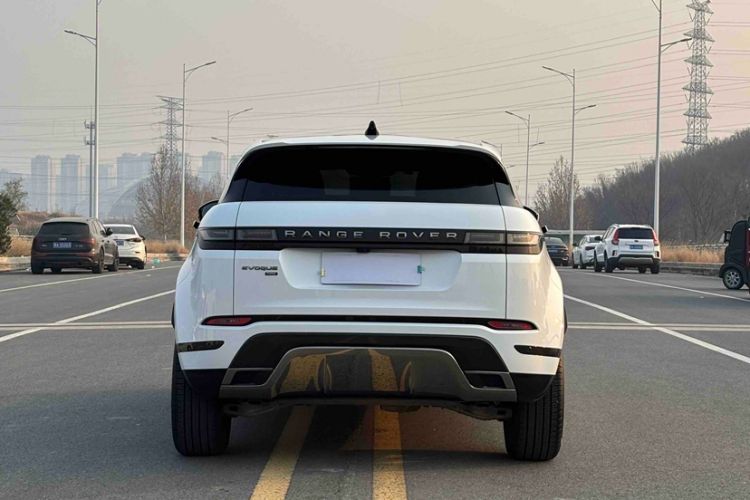 Used Land Rover Range Rover Evoque 2021 Range Rover Velar 249 PS R-Dynamic HSE Luxury Edition