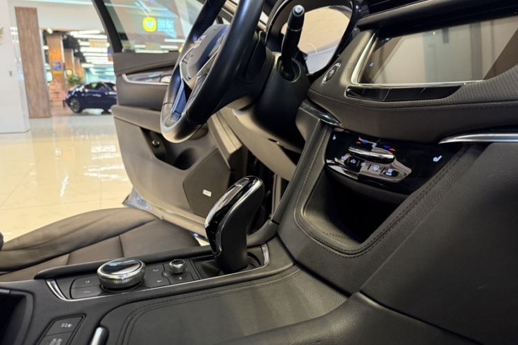 Used Cadillac XT5 2020 28T Four-Wheel Drive Luxury Version
