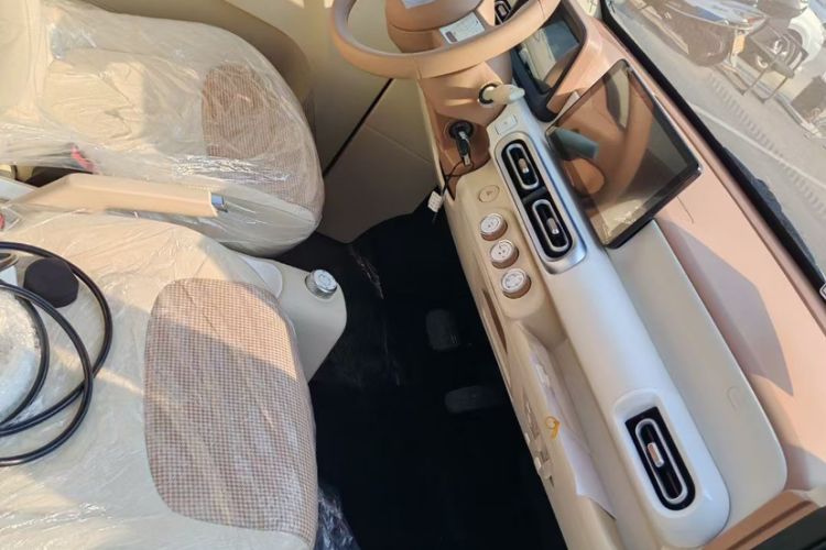 Used Wuling Hongguang MINIEV 2024 3rd Generation 215km Youth Edition
