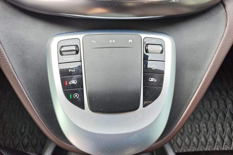 Used Mercedes-Benz V-Class 2021 V 260 L Long-wheelbase Luxury Edition