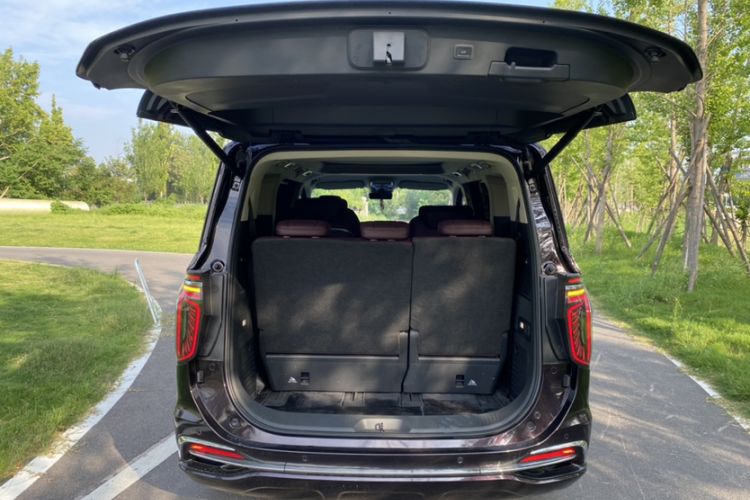 Used Hongqi HQ9 2023 2.0T Smart Connect Flagship Edition
