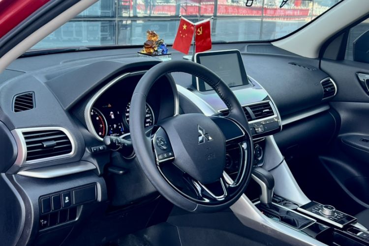 Used Mitsubishi Eclipse Cross 2018 1.5T CVT Two-Wheel Drive Dream Edition
