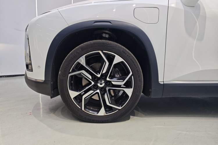 Used Nio ES8 2020 415 km Signature Edition 6-Seater Version
