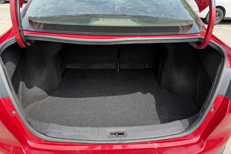 Used Nissan Lannia 2019 1.6L CVT Smart Connect Smart Cool Version China VI Standard
