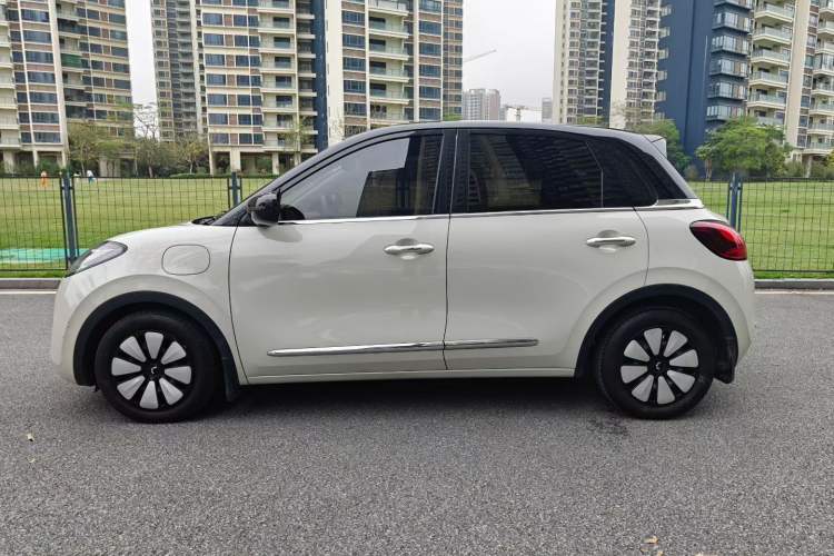 Used Wuling Bingo 2023 333 km Lingxi Connected+ Version
