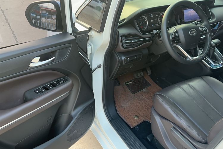 Used GAC Trumpchi M6 2019 270T Automatic Luxury Edition (6-seater) - China V Standard
