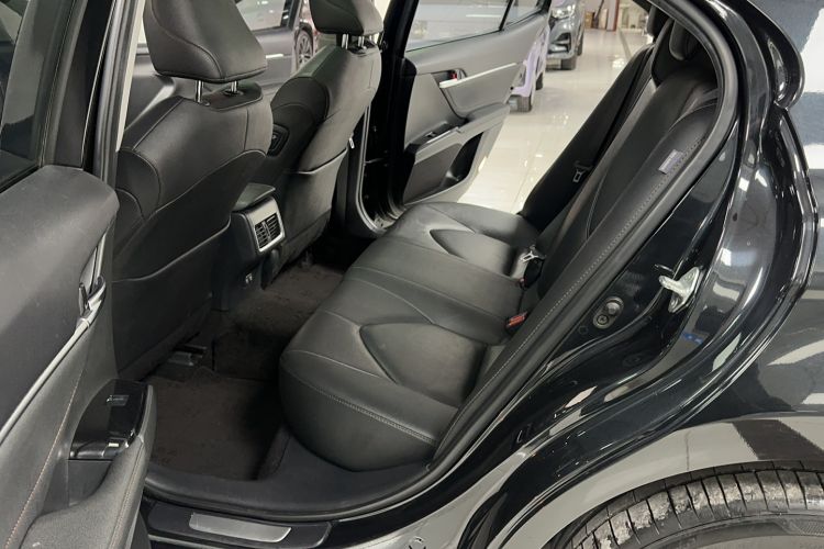 Used Toyota Camry 2021 2.5G Luxury Edition