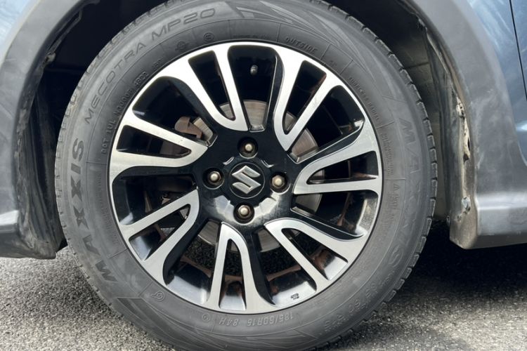 Used Suzuki Swift 2016 1.5L Automatic Fashionable Coolplay Edition
