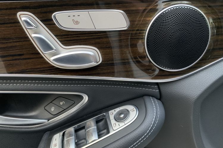 Used Mercedes-Benz C-Class 2017 Facelift C 200 L
