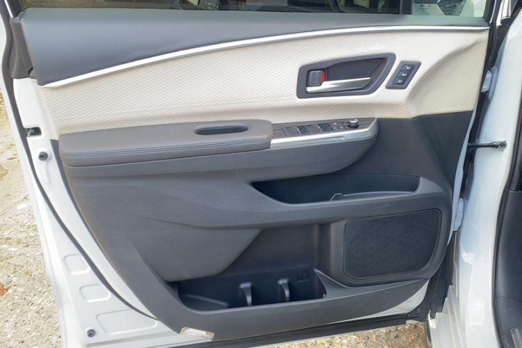 Used Toyota Sienna 2021 2.5L Hybrid Platinum Edition