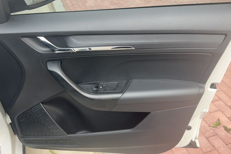 Used Skoda Kamiq 2018 1.5L Automatic Comfort Edition China VI Standard
