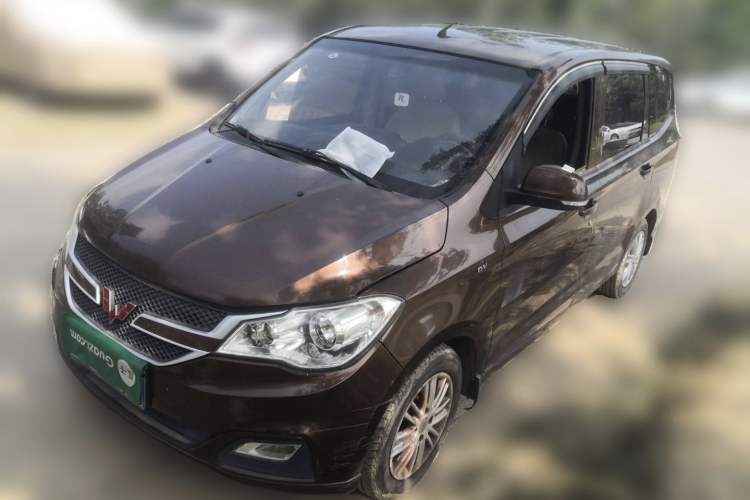Used Wuling Hongguang 2015 1.5L S1 Standard China V-Emission Standards
