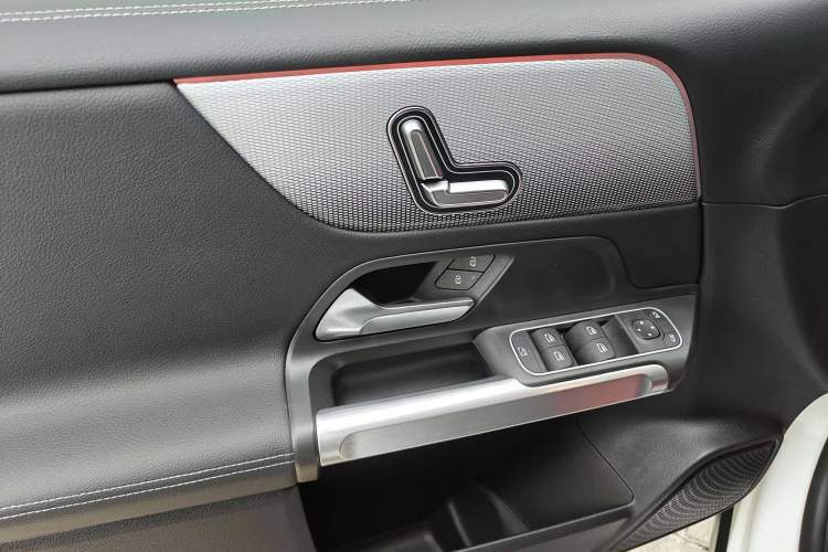 Used Mercedes-Benz GLB 2023 GLB 200 Dynamic Edition