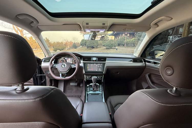 Used Volkswagen Phideon 2021 380TSI Luxury Edition
