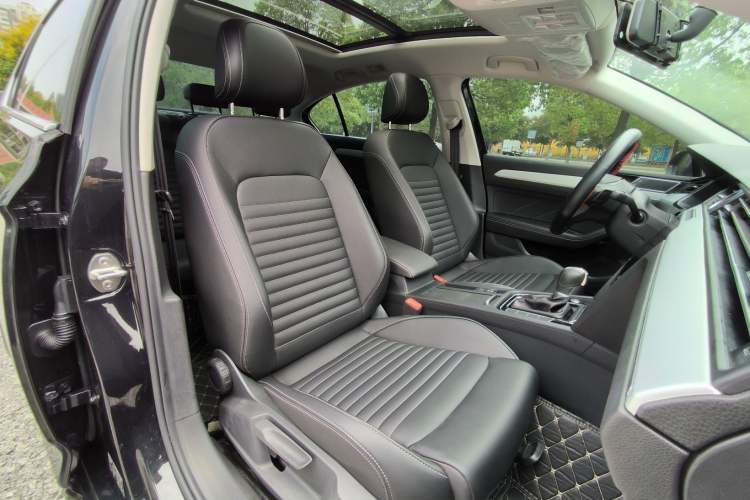 Used Volkswagen Magotan 2023 2 Million Units Limited-Edition 280TSI DSG Comfort Version
